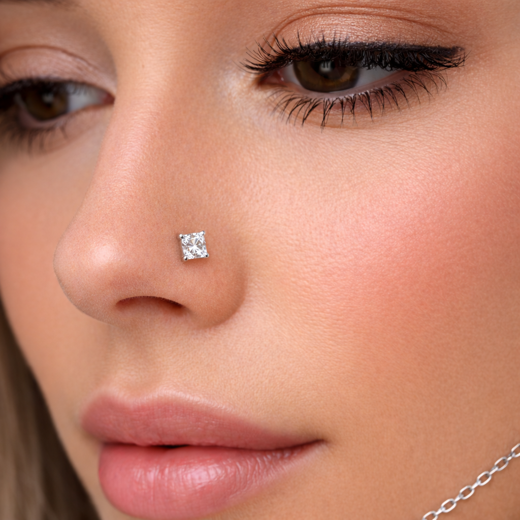 Square Cut Crystal Silver Nose Pin – Elegant Minimalist Stud for Women